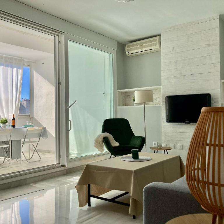 ÁTICO VALDELAGRANA PLAYA - Aire Acondicionado y Piscina - Apartamento de 1 dormitorio - 6