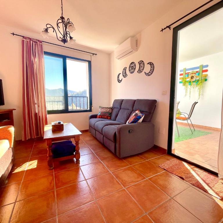Apartamentos Axarquia , Frigiliana, terraza privada con vistas a la montaña rio y al mar - Apartamento de 1 dormitorio - 20