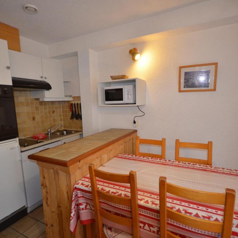 Studio Charmant aux Gets, Proche Centre et Pistes, Balcon Exposé Sud-Ouest - FR-1-623-257 - Studio - 2
