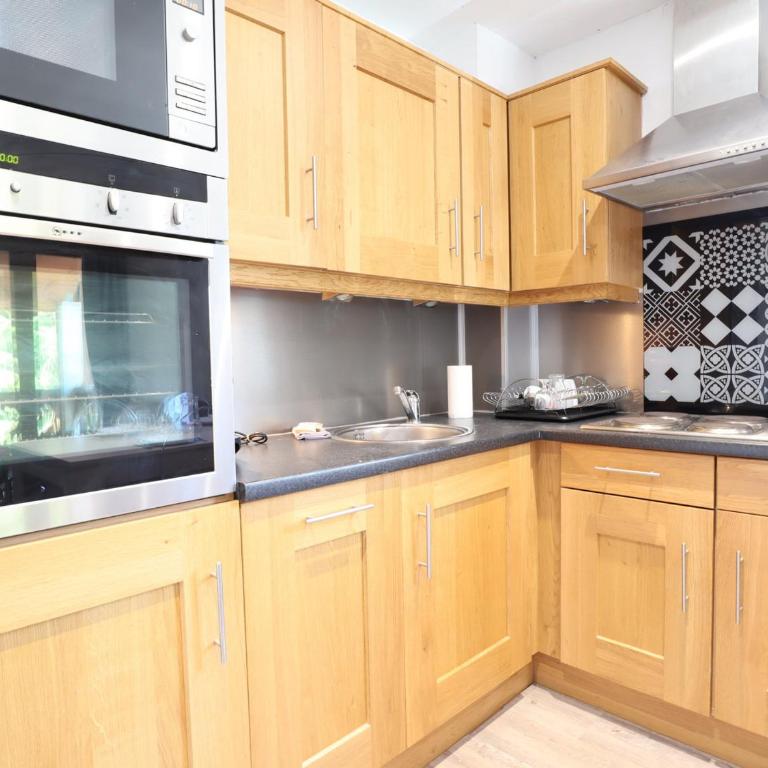 Appartement cosy au vieux village avec parking, proche des pistes et télécabines - FR-1-623-118 - Apartamento - 3