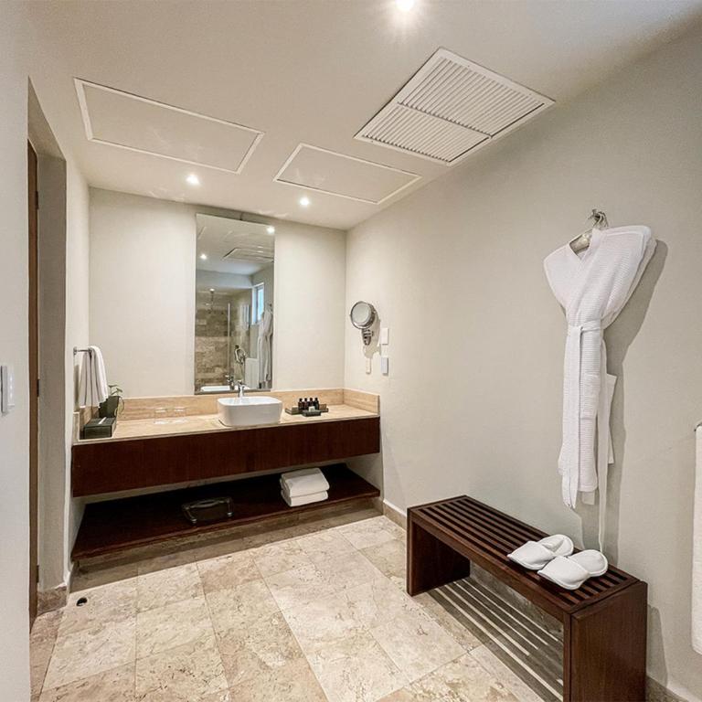 Grand Park Royal Cancun - All Inclusive - Villa Master Suite Plunge Pool - 4
