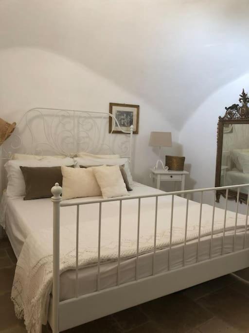 Trullo Antico con piscina indipendente - Trulli Finisterrae - Casa con 3 Camere da Letto - 11