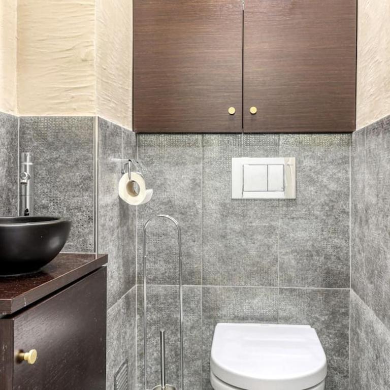 Montaigne Executive Suite - Two-Bedroom Apartment - 13