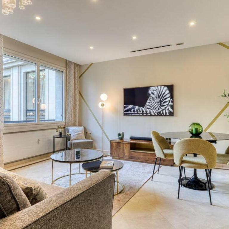 Montaigne Executive Suite - Two-Bedroom Apartment - 28