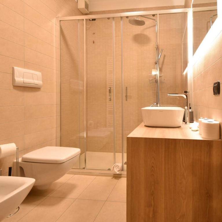 Welc-om Padova Business Luxury Terrace Free Parking - Two-Bedroom Apartment - 25