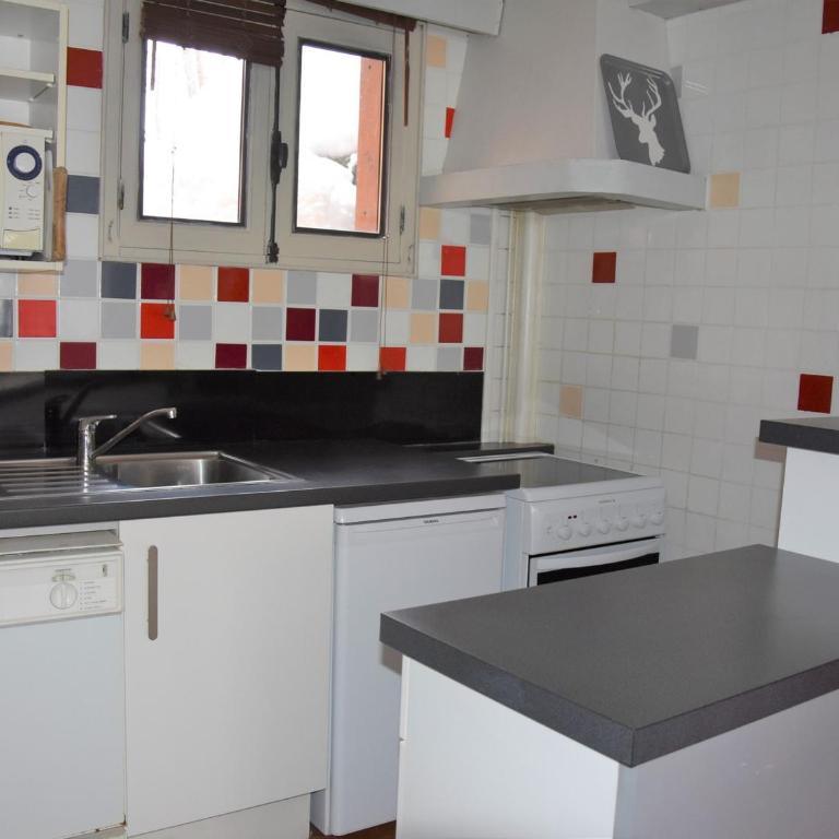 Emplacement idéal - Rez-de-chaussée spacieux 7 pers, animaux admis - FR-1-464-154 - Apartamento de 2 dormitorios - 3