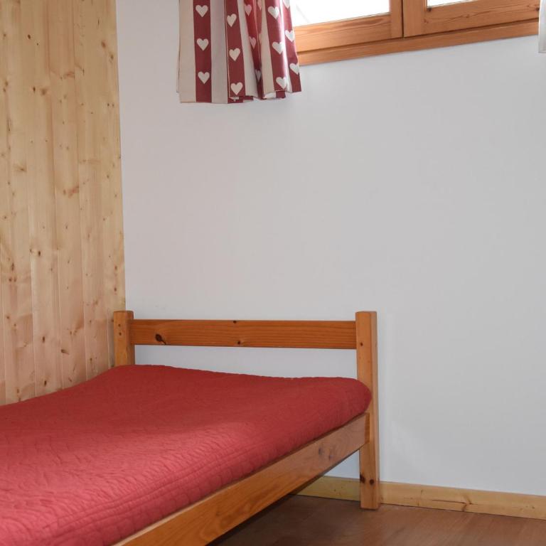 Agréable rez de jardin dans chalet avec animaux admis, pour 3 personnes - FR-1-464-183 - Appartement 2 Chambres - 11