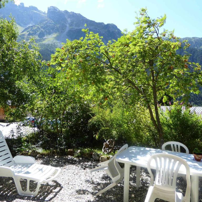 Chalet paisible avec terrasse et animaux admis, 4 pers. - FR-1-464-184 - Appartement 1 Chambre - 10