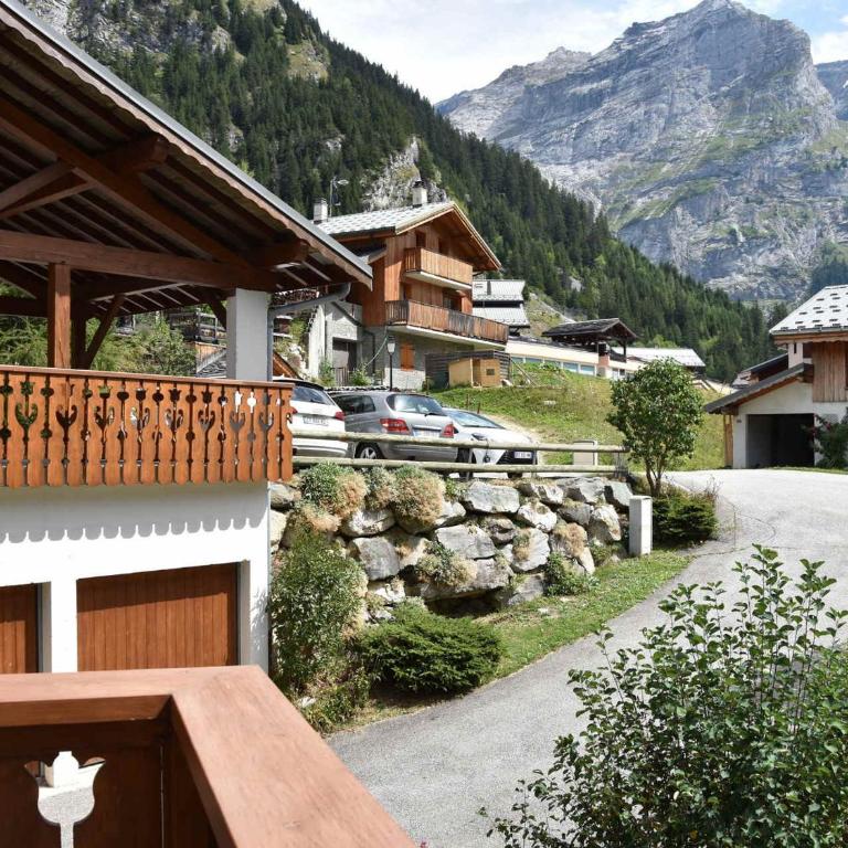 Charmant 2 pièces ensoleillé, balcon sud, parking, proche pistes - FR-1-464-199 - Apartment - 5