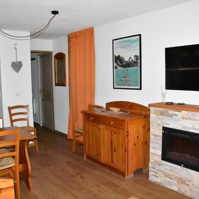 Appartement cosy proche centre 4 pers, balcon lumineux - FR-1-464-200 - Apartment - 11