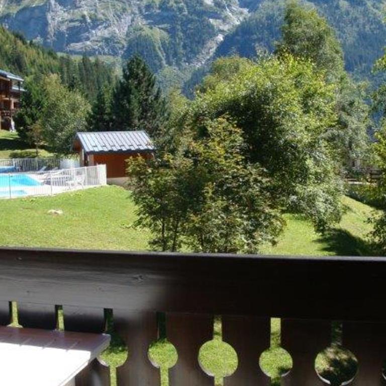 Duplex ensoleillé avec piscine, proche pistes, balcon sud - FR-1-464-34 - Appartement 2 Chambres - 13