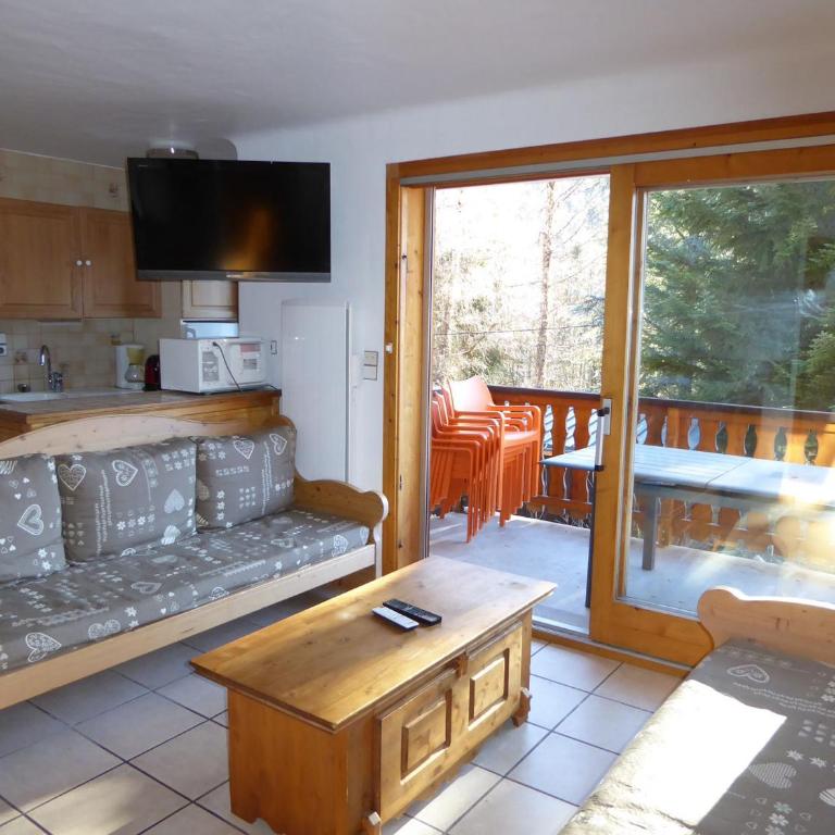 Chalet Chaleureux & Spacieux, Grande Terrasse, 8 Pers. - FR-1-464-47 - Appartement 3 Chambres - 3