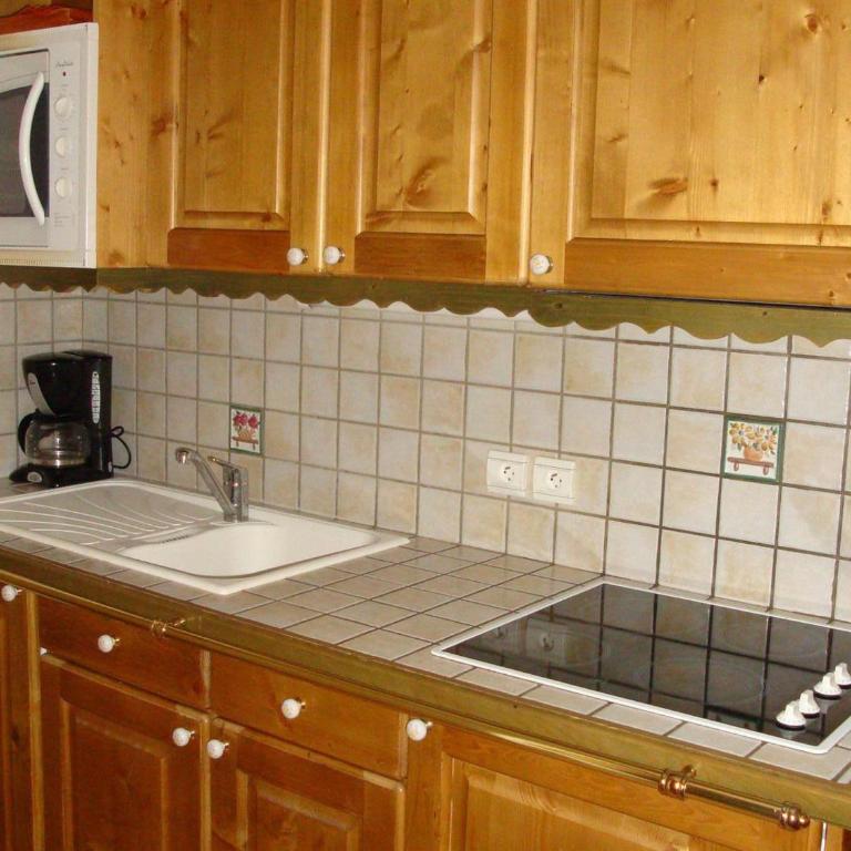 Rez-de-jardin 3 pièces proche pistes, jusqu'à 6 personnes - FR-1-464-55 - Apartment mit 2 Schlafzimmern - 7