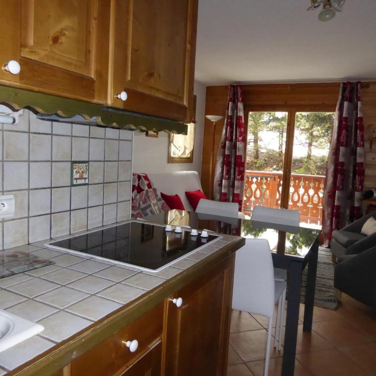 Rez-de-jardin 3 pièces proche pistes, jusqu'à 6 personnes - FR-1-464-55 - Apartment mit 2 Schlafzimmern - 10