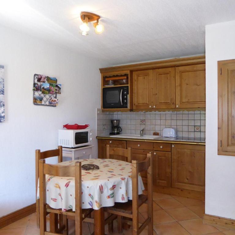 Charmant appartement familial avec terrasse, proche des pistes - FR-1-464-57 - Apartment mit 2 Schlafzimmern - 2