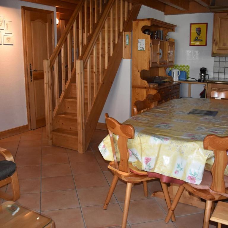 Duplex familial 4 pièces proche pistes - 7 pers - FR-1-464-61 - Three-Bedroom Apartment - 2