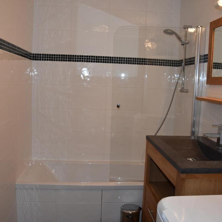 Appartement neuf 4 pièces centre-ville, 8 personnes, Pralognan-la-Vanoise - FR-1-464-58 - Appartamento con 3 Camere da Letto - 12