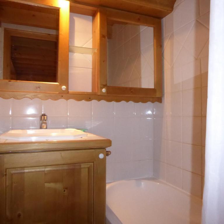 Duplex familial 4 pièces proche pistes - 7 pers - FR-1-464-61 - Three-Bedroom Apartment - 11