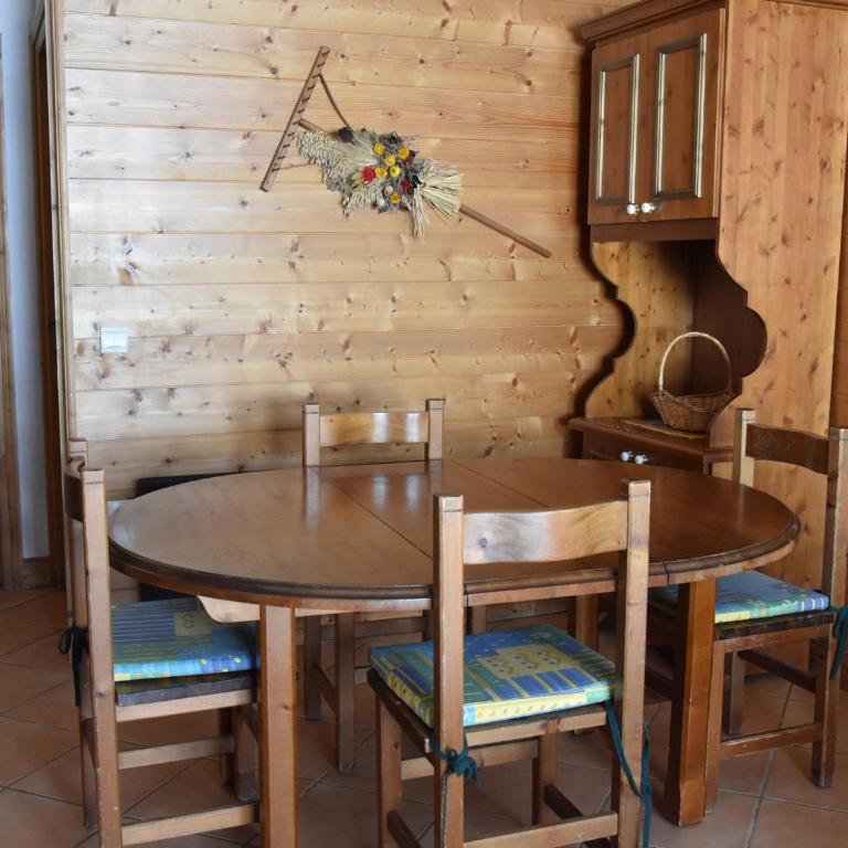 Appartement 3 Pièces, Rez-de-Jardin, Parking - FR-1-464-85 - Apartamento de 2 dormitorios - 5