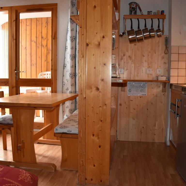 Appartement en Centre-ville, 4 Pers., Proche Téléphérique - FR-1-464-89 - Apartamento de 1 dormitorio - 9