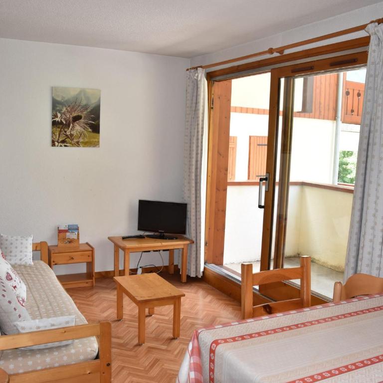 Appartement ensoleillé, balcon sud, 4 pers, centre Pralognan-la-Vanoise - FR-1-464-112 - Two-Bedroom Apartment - 1
