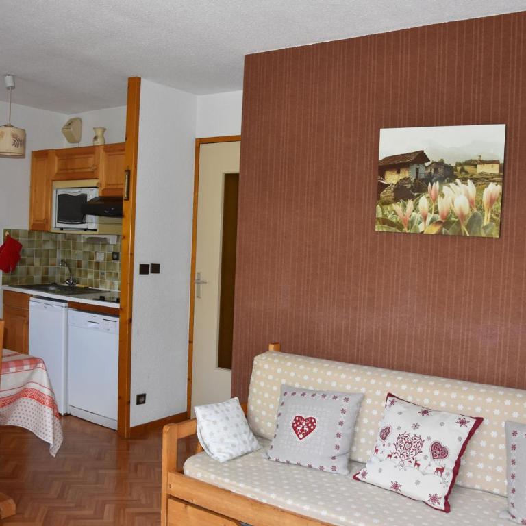 Appartement ensoleillé, balcon sud, 4 pers, centre Pralognan-la-Vanoise - FR-1-464-112 - Two-Bedroom Apartment - 4
