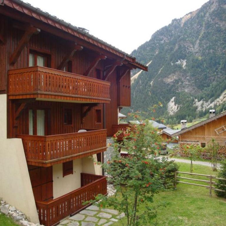 Appartement style montagne, 3 pièces pour 4 personnes - FR-1-464-127 - Appartement 2 Chambres - 8
