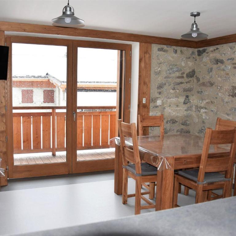 Beau 2 pièces neuf, balcon sud, idéal 4 pers. - FR-1-464-141 - One-Bedroom Apartment - 3