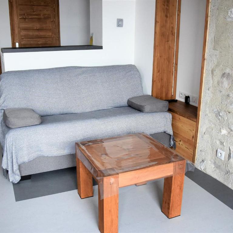 Beau 2 pièces neuf, balcon sud, idéal 4 pers. - FR-1-464-141 - One-Bedroom Apartment - 4
