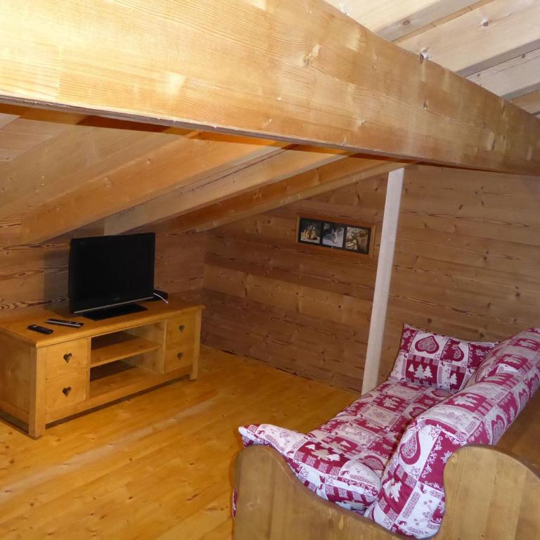 Chalet haut de gamme pour 10 pers., proche pistes, parking privé - FR-1-464-7 - Chalet 3 Chambres - 11
