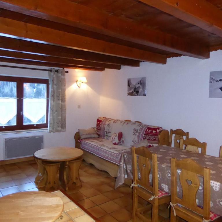 Charmant chalet en pierre pour 6 pers. à Pralognan-la-Vanoise - FR-1-464-16 - Two-Bedroom Chalet - 10