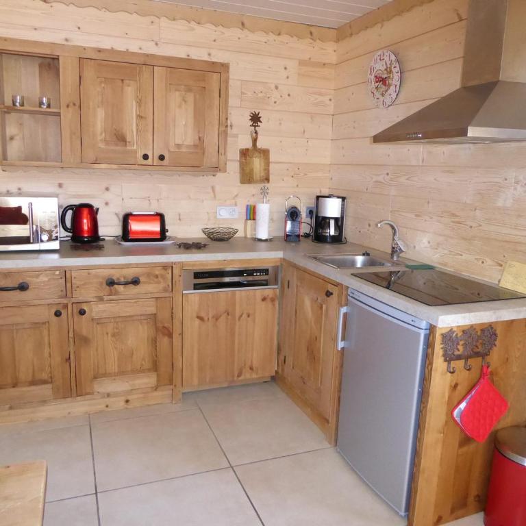 Chalet avec terrasse et parking privé, proche téléphérique - FR-1-464-29 - Appartement 2 Chambres - 5