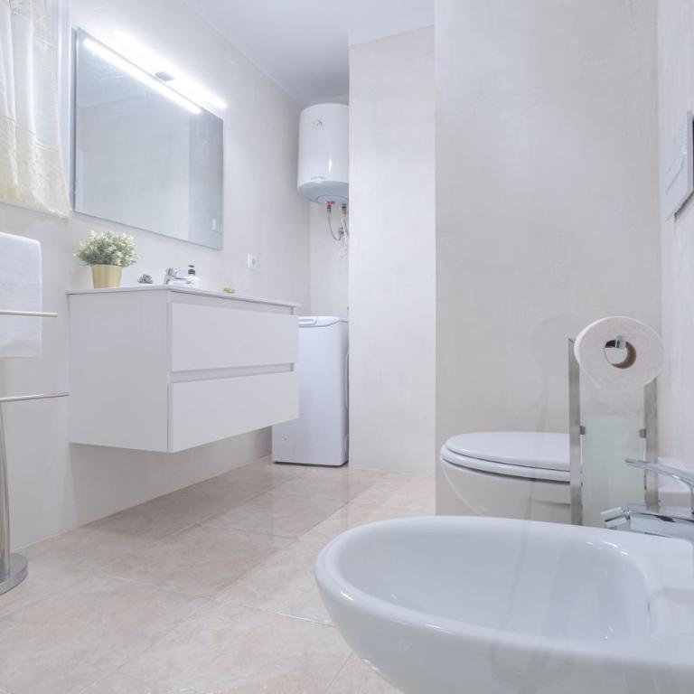 La Maricita Cristianos - Beach Front & Sea View Only Adult - Apartamento con vistas al mar - 18