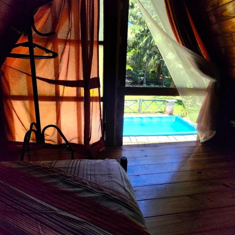 Casa con PILETA al borde del RIO - Two-Bedroom House - 48