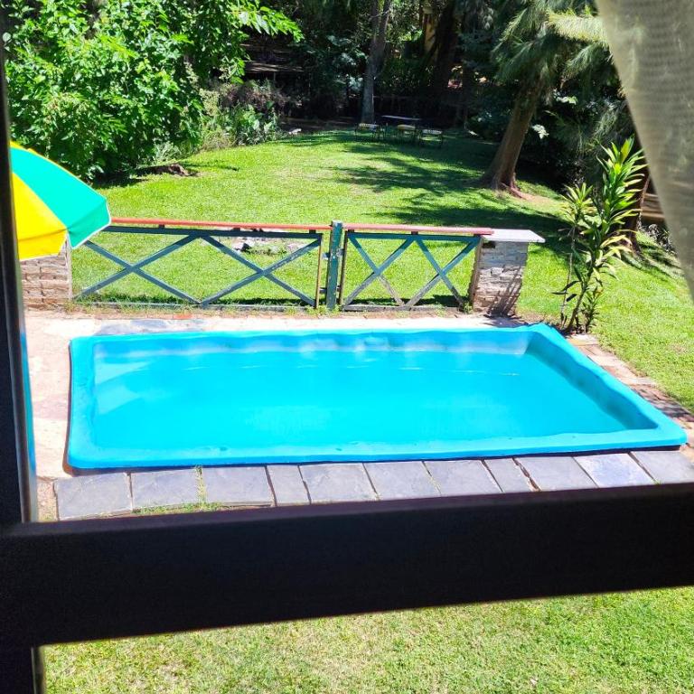 Casa con PILETA al borde del RIO - Casa de 2 dormitorios - 42