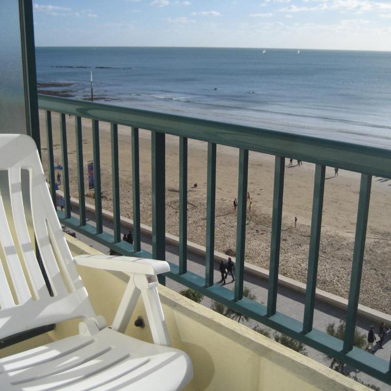 Studio rénové face mer avec balcon au centre plage, proche commerces - Les Sables d'Olonne - FR-1-92-748 - Apartment (4 Erwachsene) - 3