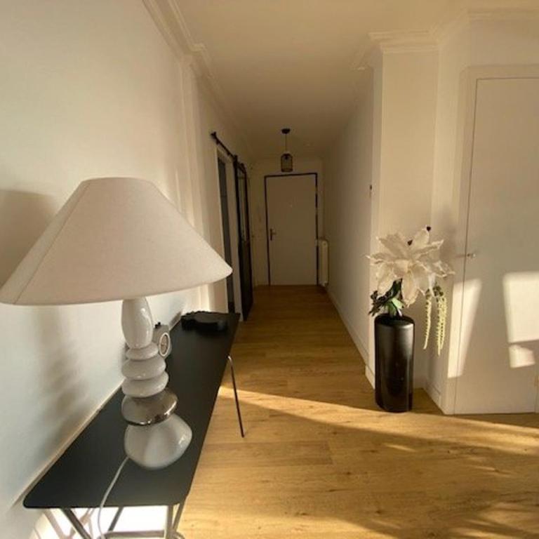 Appartement rénové 85m2, terrasse, parking, face à plage - FR-1-494-149 - Apartment - 7