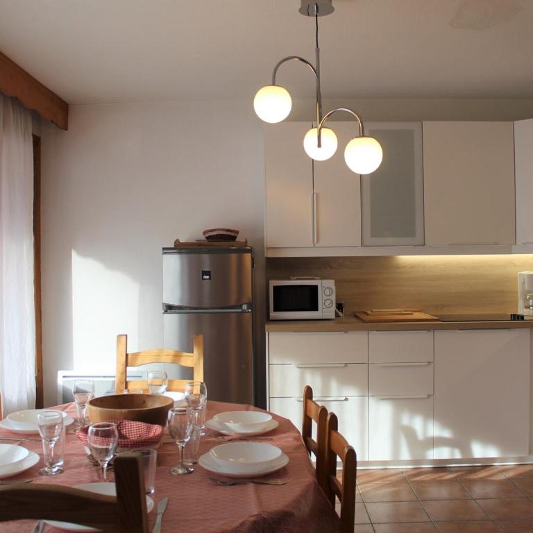 Appartement cosy 2 pièces avec coin nuit, 6 couchages, à 100m des pistes et commerces à Vars - FR-1-330B-207 - Apartamento - 2