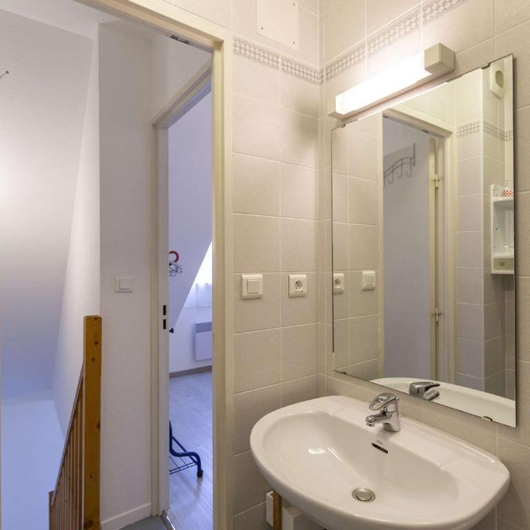 "Duplex cosy avec terrasse exposée sud, centre Cauterets, proche télécabine" - FR-1-401-205 - Appartement (5 Adultes) - 10
