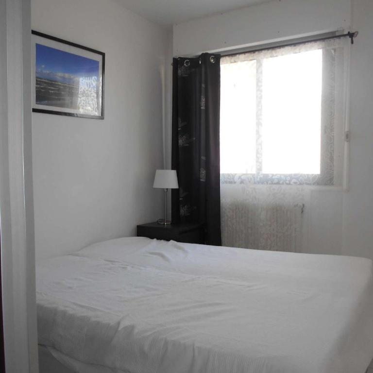 Marina Duplex 4 couchages, Terrasse et Solarium, Clim, Wifi, Parking, Port Camargue - FR-1-250-217 - Apartment - 6