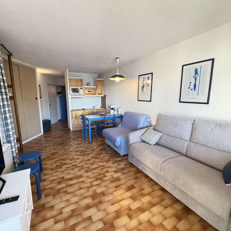 Studio cabine avec piscine, parking, lave-linge, quartier calme à Cap d'Agde - FR-1-702-39 - Monolocale - 2