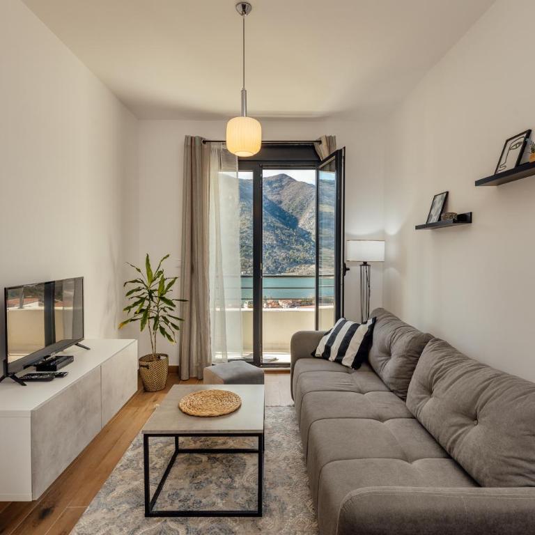 LANA Sea View Apartment - One-Bedroom Apartment - 8