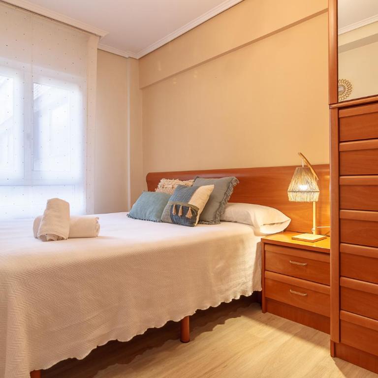Fika, Vivienda Turística Urbana con Wifi - Apartamento de 3 dormitorios - 8
