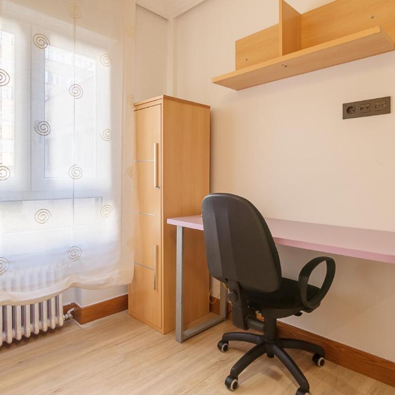 Fika, Vivienda Turística Urbana con Wifi - Apartamento de 3 dormitorios - 10