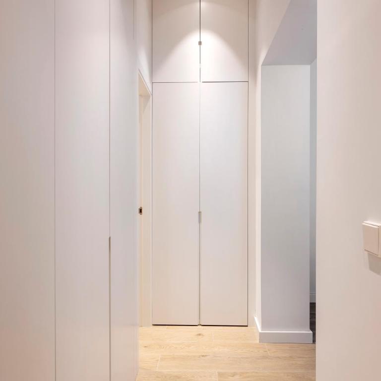 Calatrava - Darya Living - Apartamento de 1 Dormitorio con balcón y vistas a la ciudad - 9