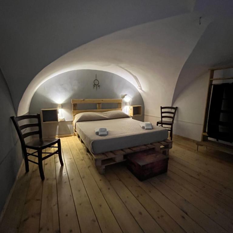 Antony’s Home - Triple Room with Shared Bathroom - 3