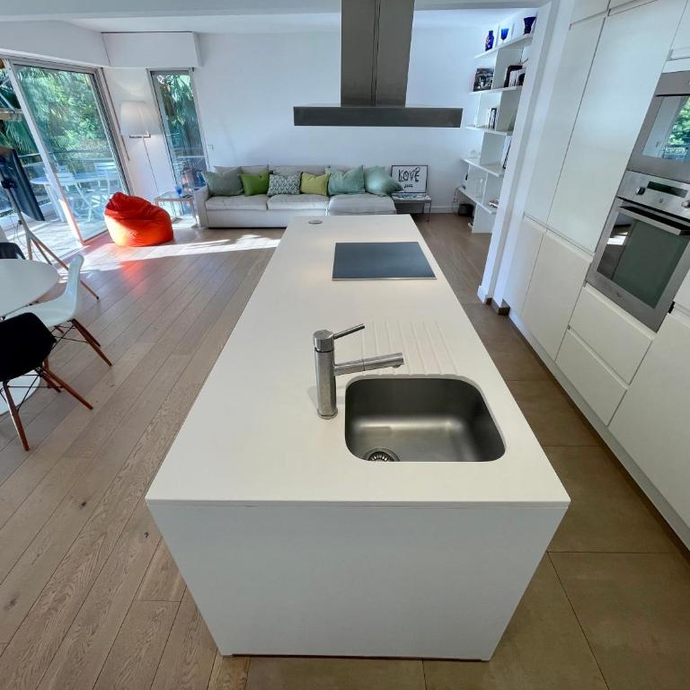 La Mirandole by Connexion - Three-Bedroom Apartment - 15