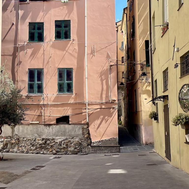 Centro Storico - Vicino Acquario e Casa Colombo - Appartamento con 2 Camere da Letto - 22