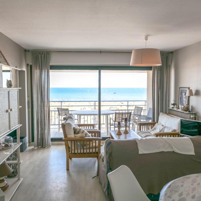 Appartement T2 en front de mer avec balcon, garage et ascenseur, Les Sables-d'Olonne - FR-1-197-475 - Apartment (4 Adults) - 3
