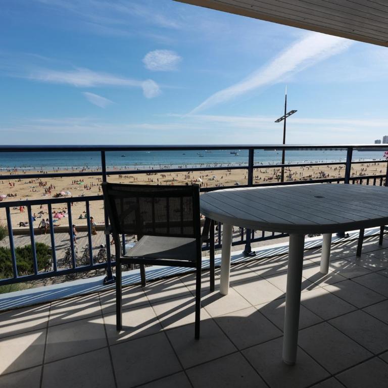 Appartement T2 en front de mer avec balcon, garage et ascenseur, Les Sables-d'Olonne - FR-1-197-475 - Apartment (4 Adults) - 13